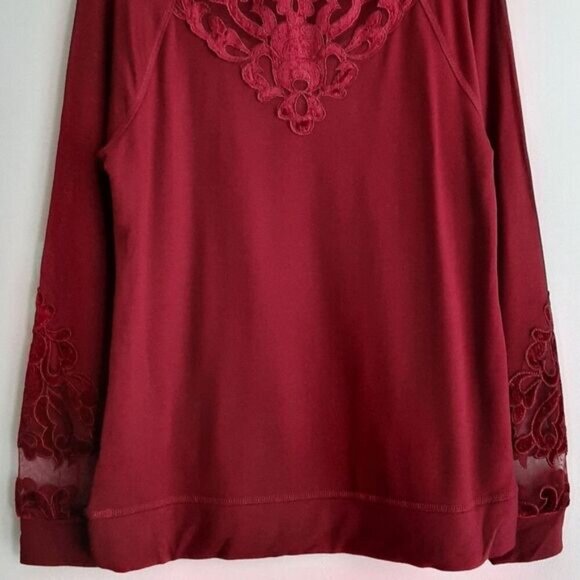MAURICES / Lace Applique Sweatshirt Crewneck Top Wine Burgundy Sz S - Picture 3 of 13